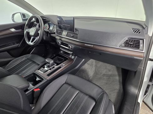Used 2024 Audi Q5 2.0T Premium AWD/4WD image 47