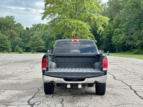 Used 2017 RAM 1500 Big Horn AWD/4WD image 9