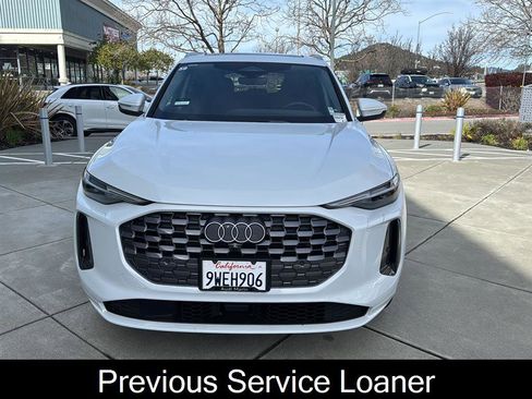 Used 2025 Audi Q5 Premium Plus w/ Premium Plus image 2