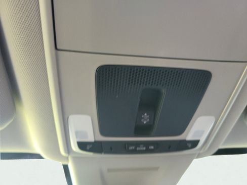 Certified 2025 Honda CR-V EX image 34
