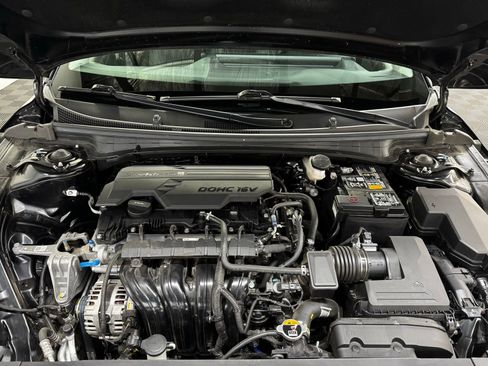 Used 2025 Kia K4 LXS image 9