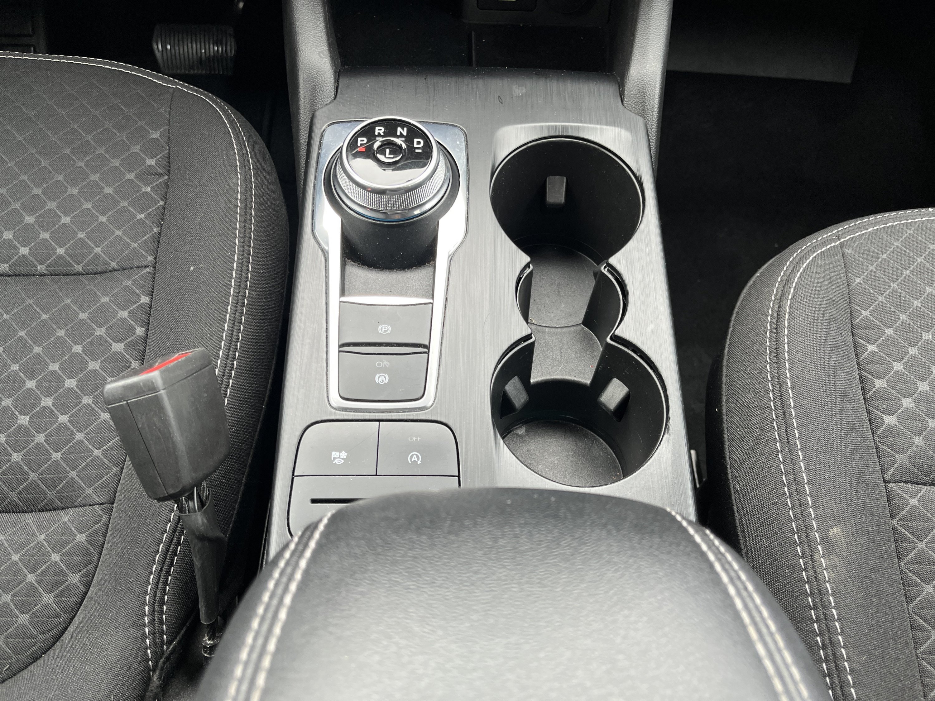 Used 2025 Ford Escape Active AWD/4WD image 26