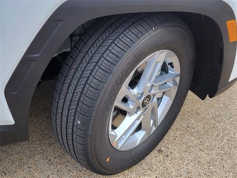 New 2026 Hyundai Tucson SE image 5