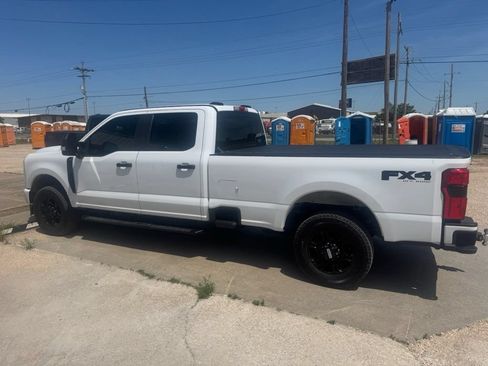 Used 2024 Ford F250 XL w/ STX Appearance Package AWD/4WD image 1