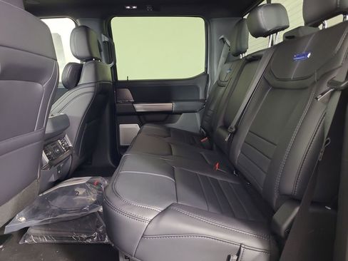 New 2026 Ford F250 Platinum w/ Tremor Off-Road Package image 21