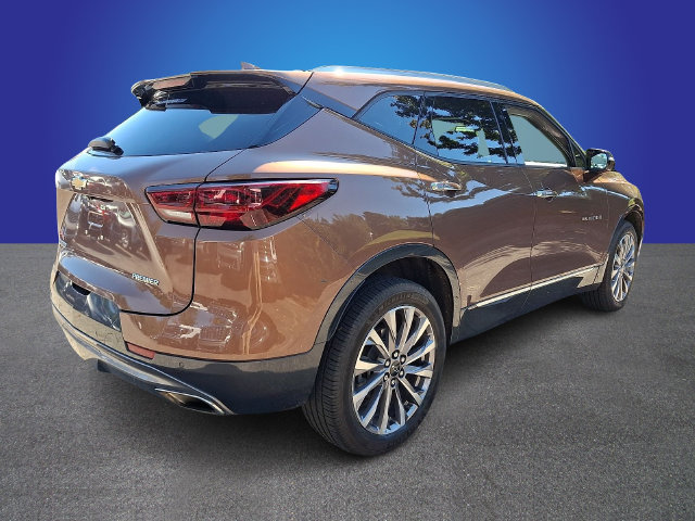 Used 2023 Chevrolet Blazer Premier FWD image 4