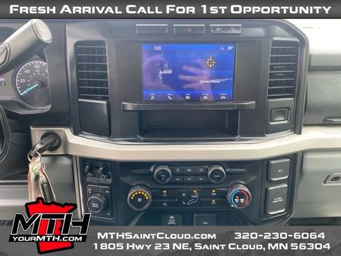 Used 2024 Ford F350 XLT w/ FX4 Off-Road Package AWD/4WD image 12