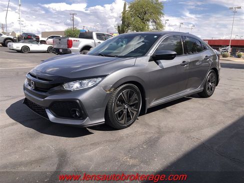 Used 2018 Honda Civic EX-L image 4