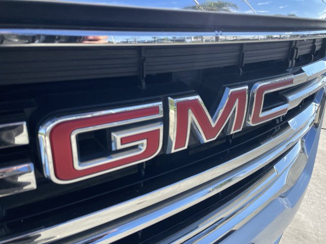 Used 2020 GMC Acadia SLT FWD image 31