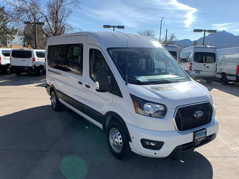 Used 2024 Ford Transit 350 XLT image 7