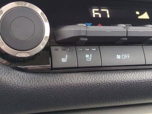 Used 2024 Toyota Tundra Limited w/ TRD Off-Road Package AWD/4WD image 19