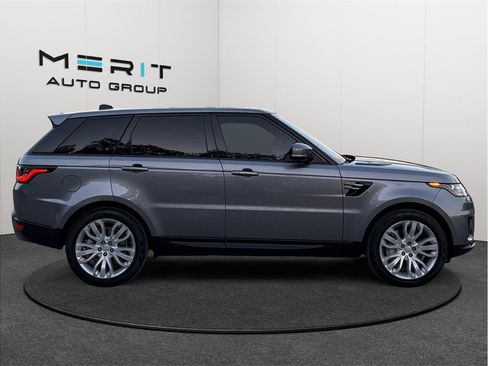 Used 2020 Land Rover Range Rover Sport SE image 10