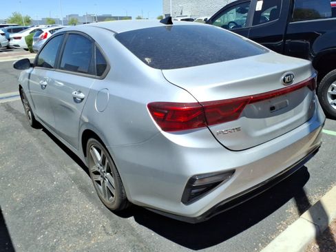 Used 2019 Kia Forte S FWD image 2
