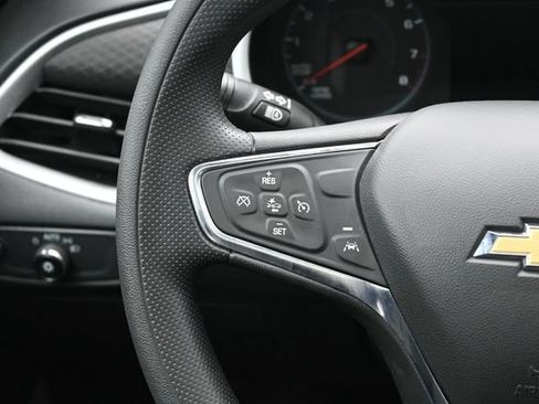 Used 2024 Chevrolet Malibu LT FWD image 17
