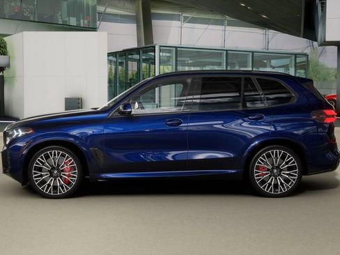 Used 2026 BMW X5 sDrive40i w/ Executive Package RWD image 30