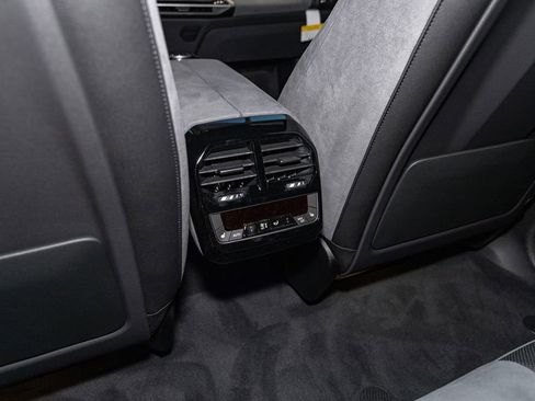 New 2026 BMW iX xDrive60 w/ M Sport Package image 8