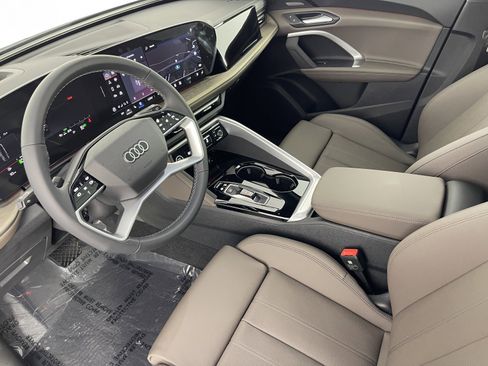 New 2025 Audi Q5 Premium Plus image 5