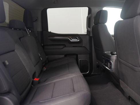 Used 2024 GMC Sierra 1500 Elevation image 12