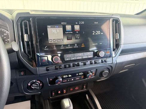 Used 2026 Nissan Frontier SV w/ All-Weather Content Package AWD/4WD image 4