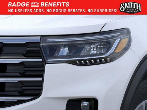 New 2026 Ford Explorer Active w/ Active Comfort Package RWD image 19
