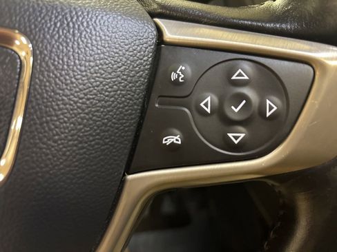 Used 2020 GMC Acadia Denali w/ Denali Ultimate Package image 27