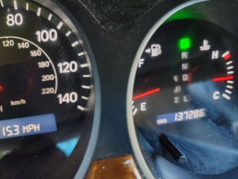 Used 2005 Lexus ES 330 FWD image 9