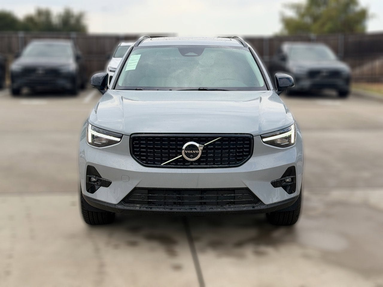 New 2026 Volvo XC40 B5 Ultra w/ Protection Package Premier AWD/4WD image 3