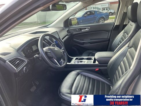Used 2022 Ford Edge SEL image 3