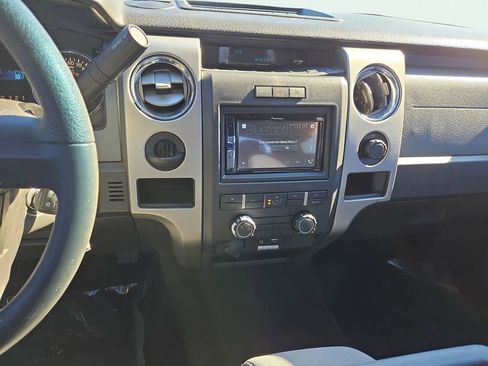 Used 2013 Ford F150 XLT image 25