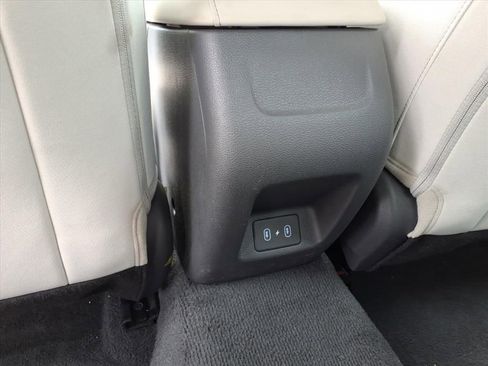 Used 2025 Hyundai Sonata SEL FWD image 14