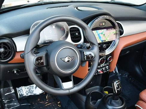 Used 2024 MINI Cooper S w/ Signature Upholstery Package FWD image 63