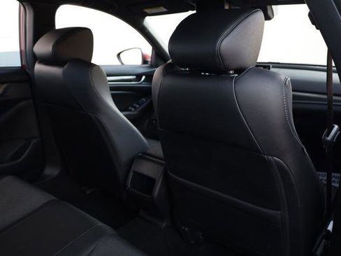Used 2019 Honda Accord Sport image 21