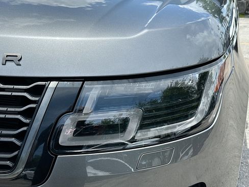 Used 2019 Land Rover Range Rover AWD/4WD image 32