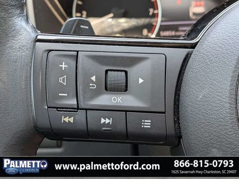 Used 2023 Nissan Rogue SV w/ SV Premium B Package FWD image 24