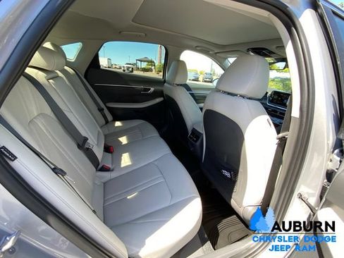 Used 2023 Hyundai Sonata Limited FWD image 16