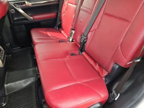 Used 2021 Lexus GX 460 Luxury w/ Off Road Package image 13