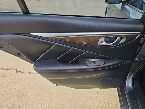 Used 2018 INFINITI Q50 Luxe w/ Essential Package (3.0T Luxe) image 15