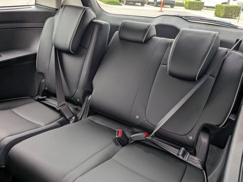 New 2026 Honda Odyssey Touring image 14