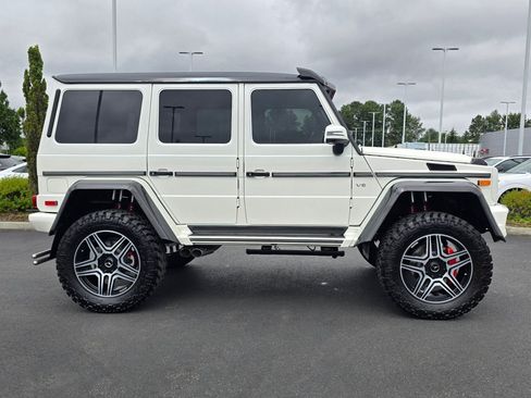 Used 2018 Mercedes-Benz G 550 Squared image 8
