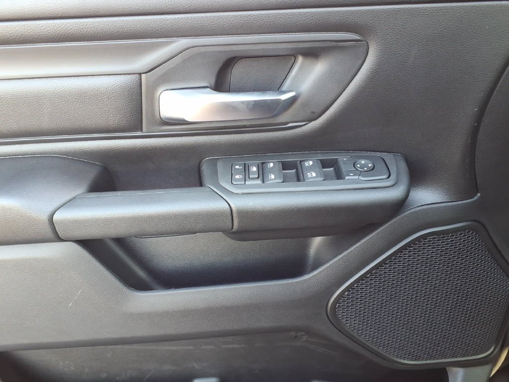 New 2027 RAM 1500 Express AWD/4WD image 6