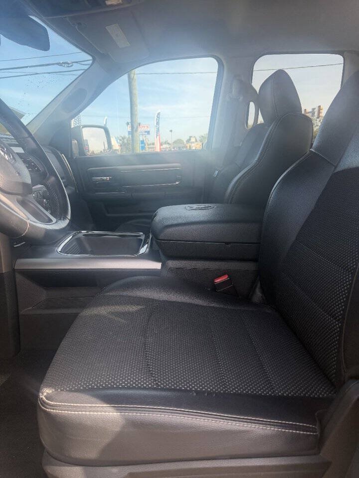 Used 2016 RAM 1500 Sport w/ Convenience Group AWD/4WD image 5