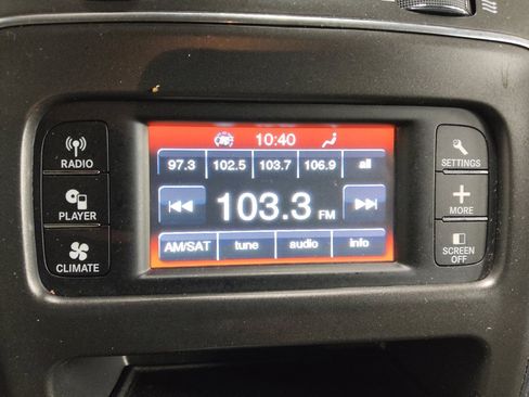 Used 2019 Dodge Journey SE w/ Premium Group image 25