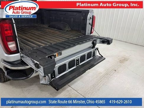 Used 2023 GMC Sierra 2500 SLE w/ SLE Convenience Package image 32