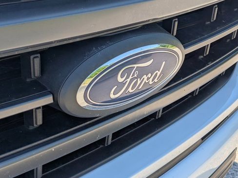 Used 2022 Ford F150 Lariat AWD/4WD image 8