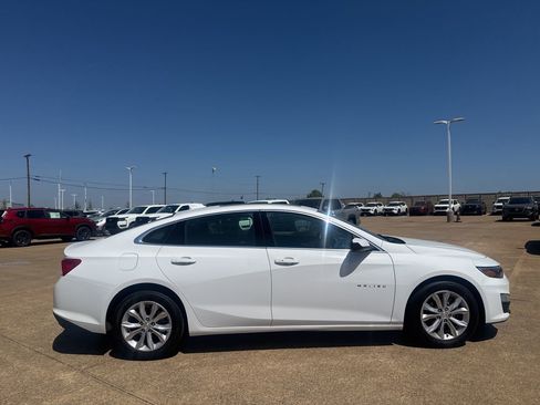 Used 2024 Chevrolet Malibu LT image 23