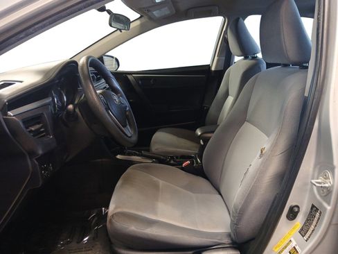 Used 2015 Toyota Corolla L image 9