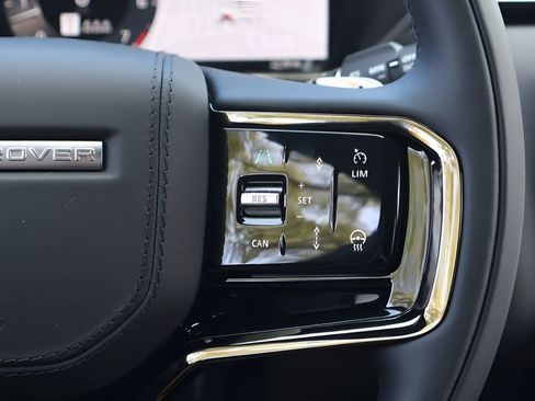 New 2026 Land Rover Range Rover Velar S AWD/4WD image 20