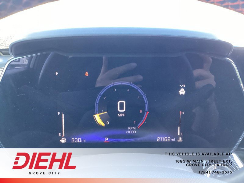 Used 2025 Chevrolet Trax RS w/ Driver Confidence Package FWD image 29