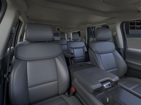 New 2026 Ford Expedition Active RWD image 10