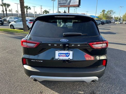 Used 2023 Ford Escape Active image 5